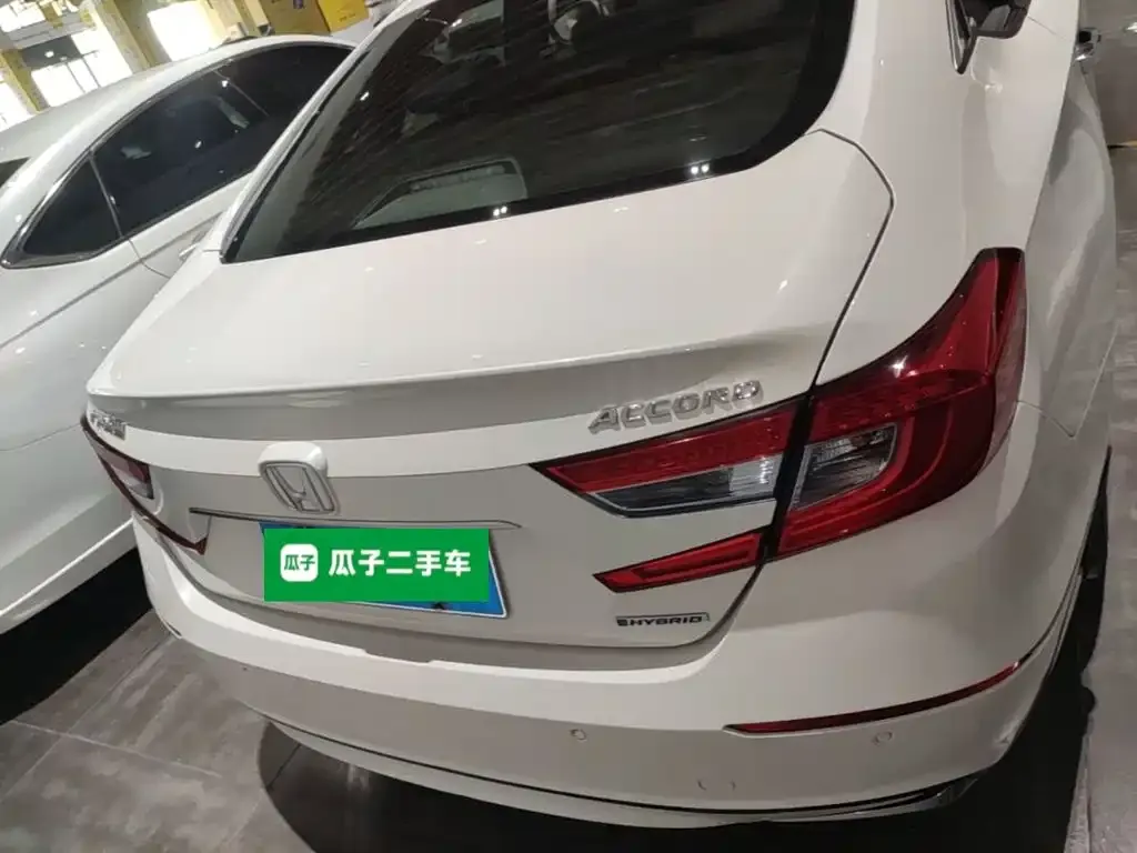 Honda Accord — фото 4