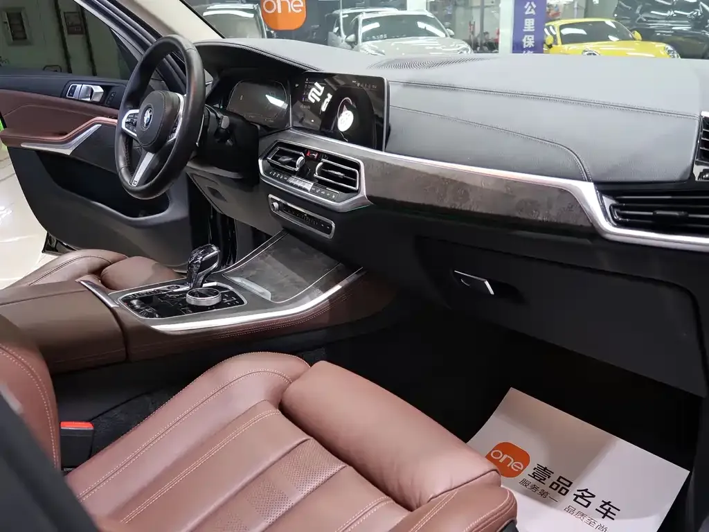 BMW X5 (Import) — фото 10