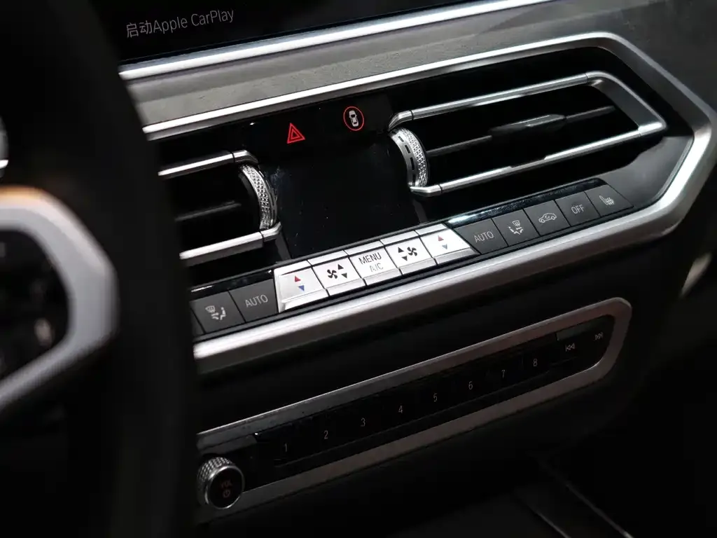BMW X5 (Import) — фото 2