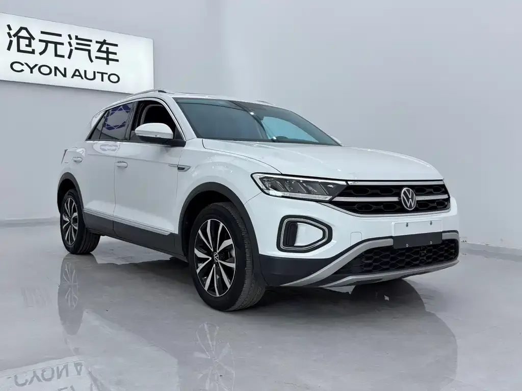 Volkswagen T-Roc — фото 2