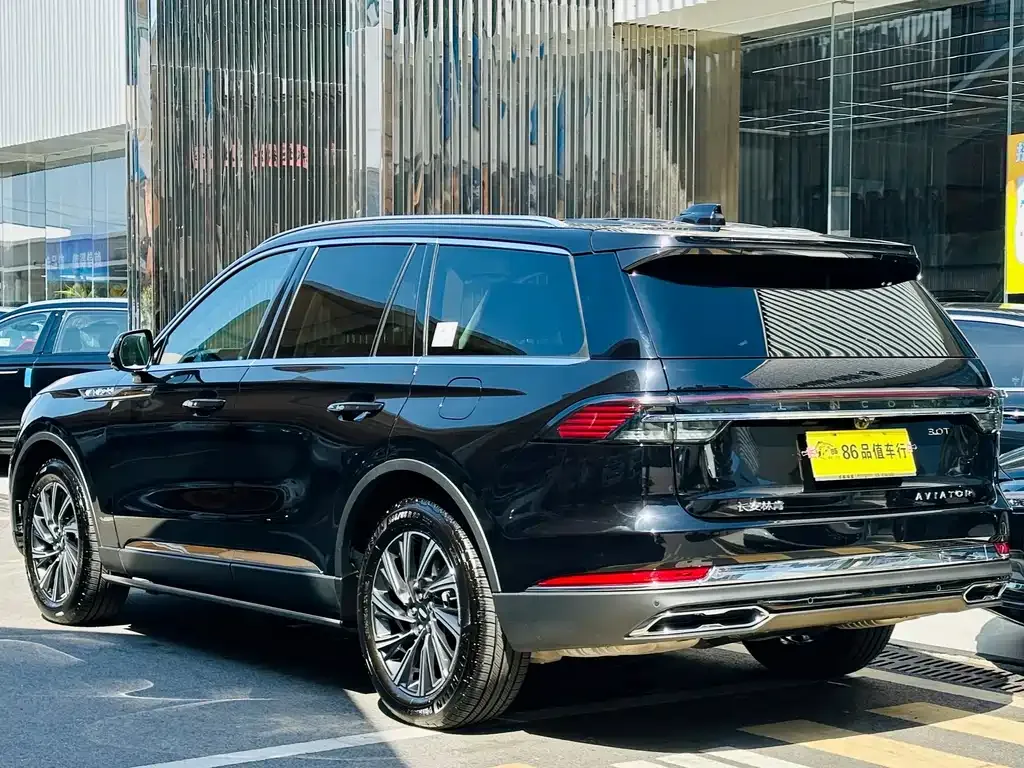 Lincoln Aviator — фото 9