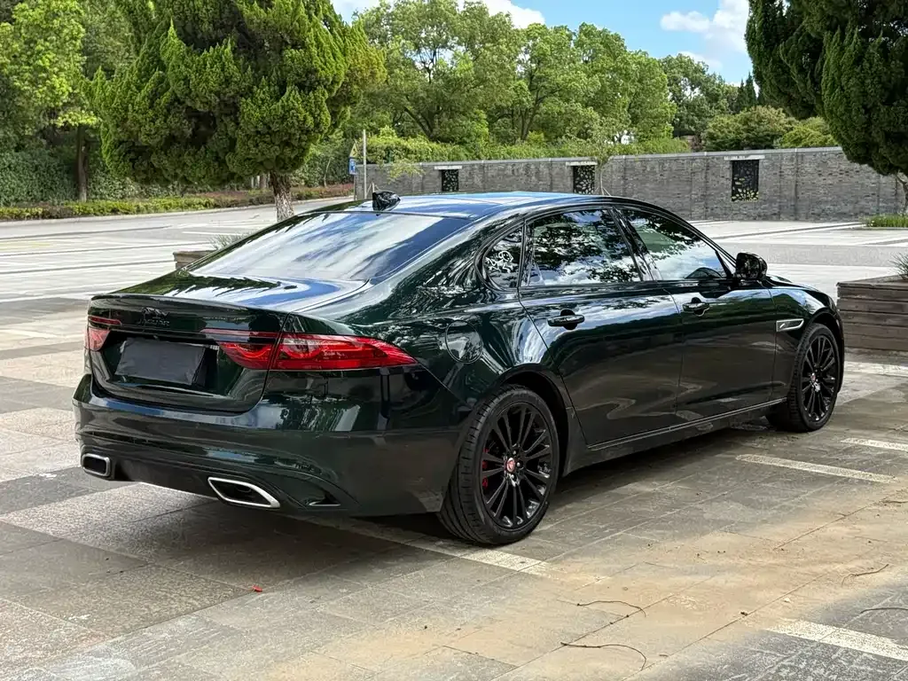 Jaguar XFL — фото 10