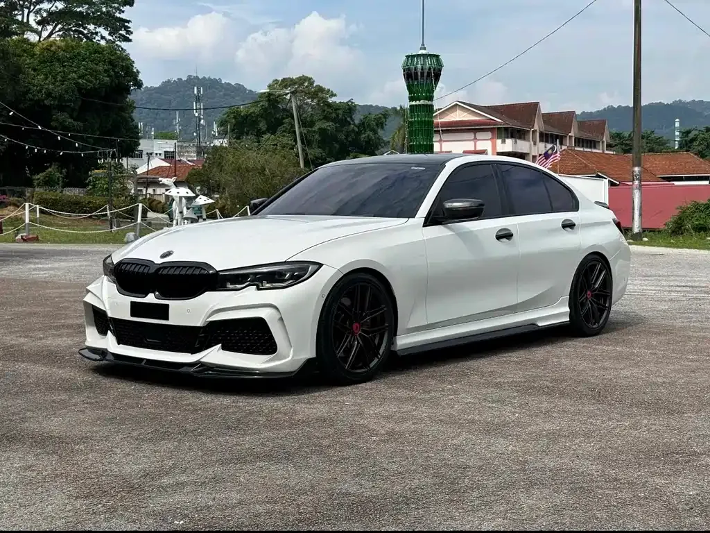 BMW 3 Series — фото 1