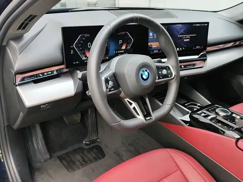 BMW i5 — фото 6