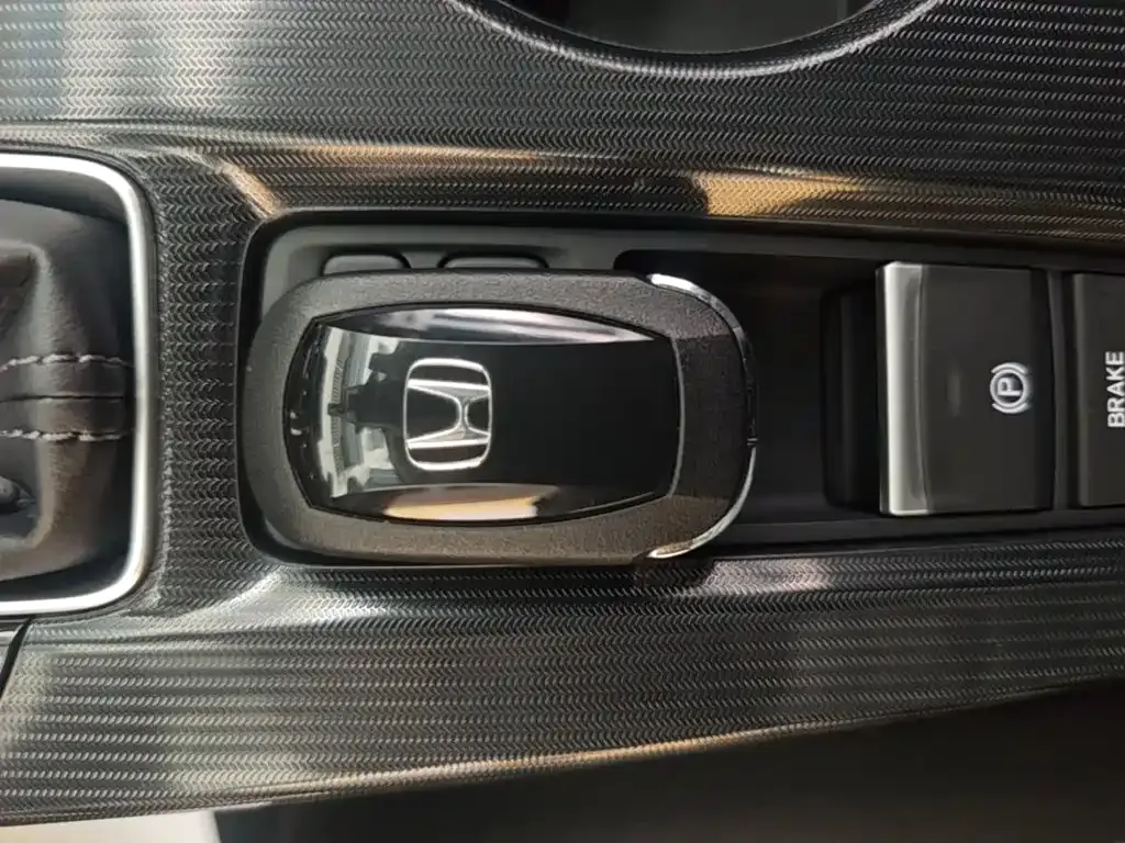 Honda Civic — фото 10