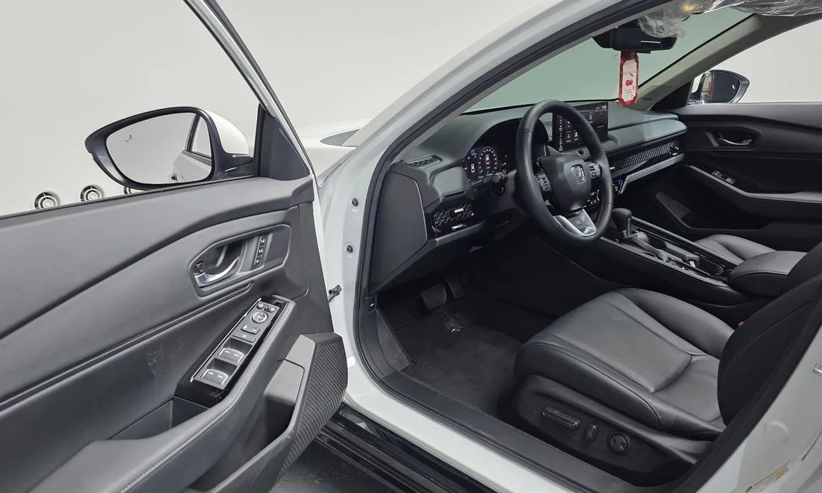 Honda Accord — фото 2