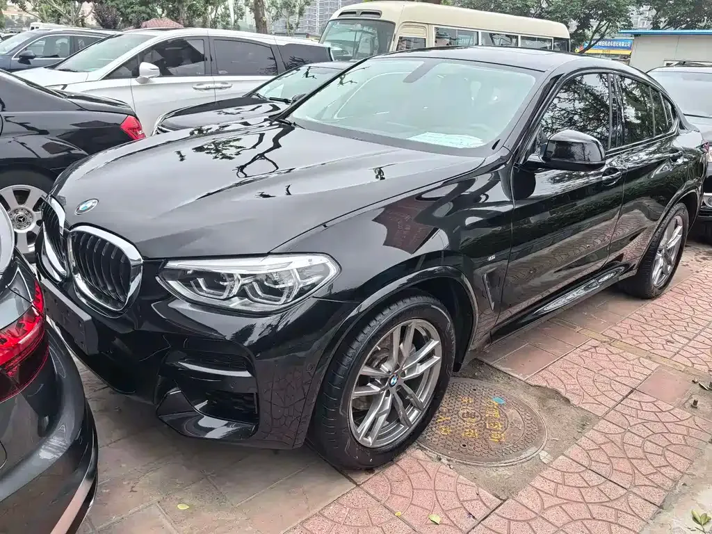BMW X4 — фото 1