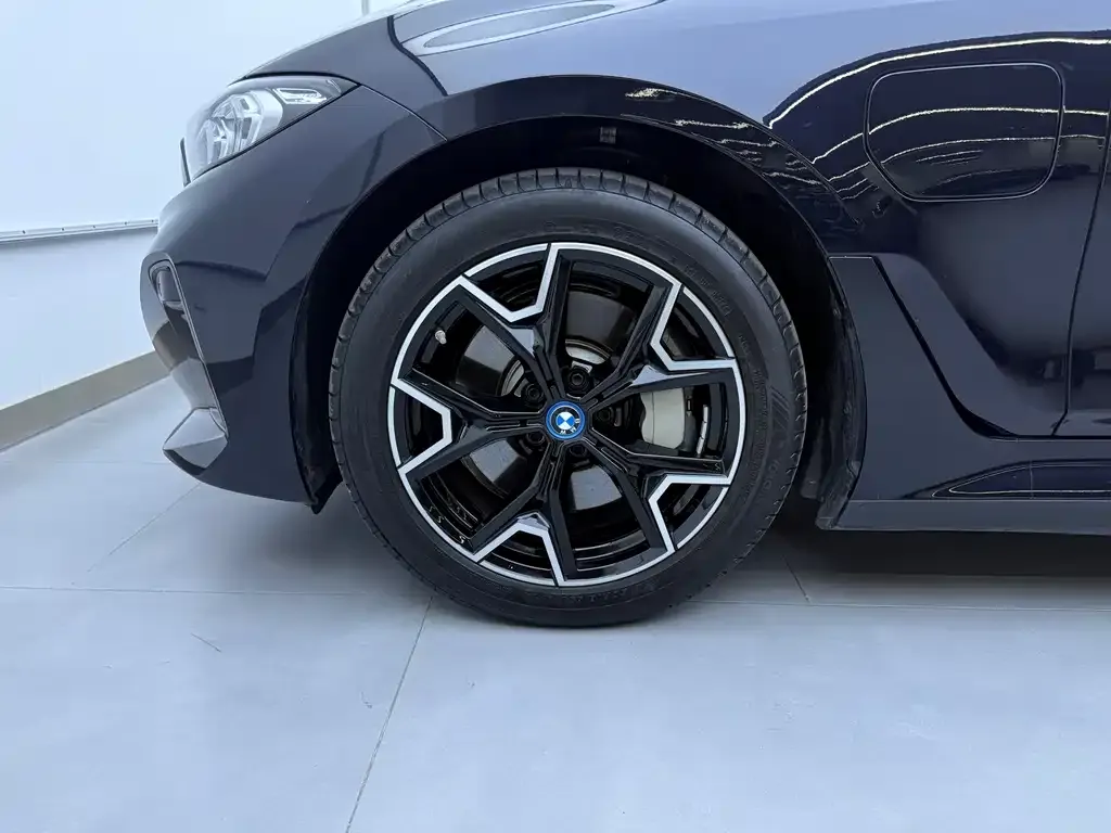 BMW i3 — фото 10