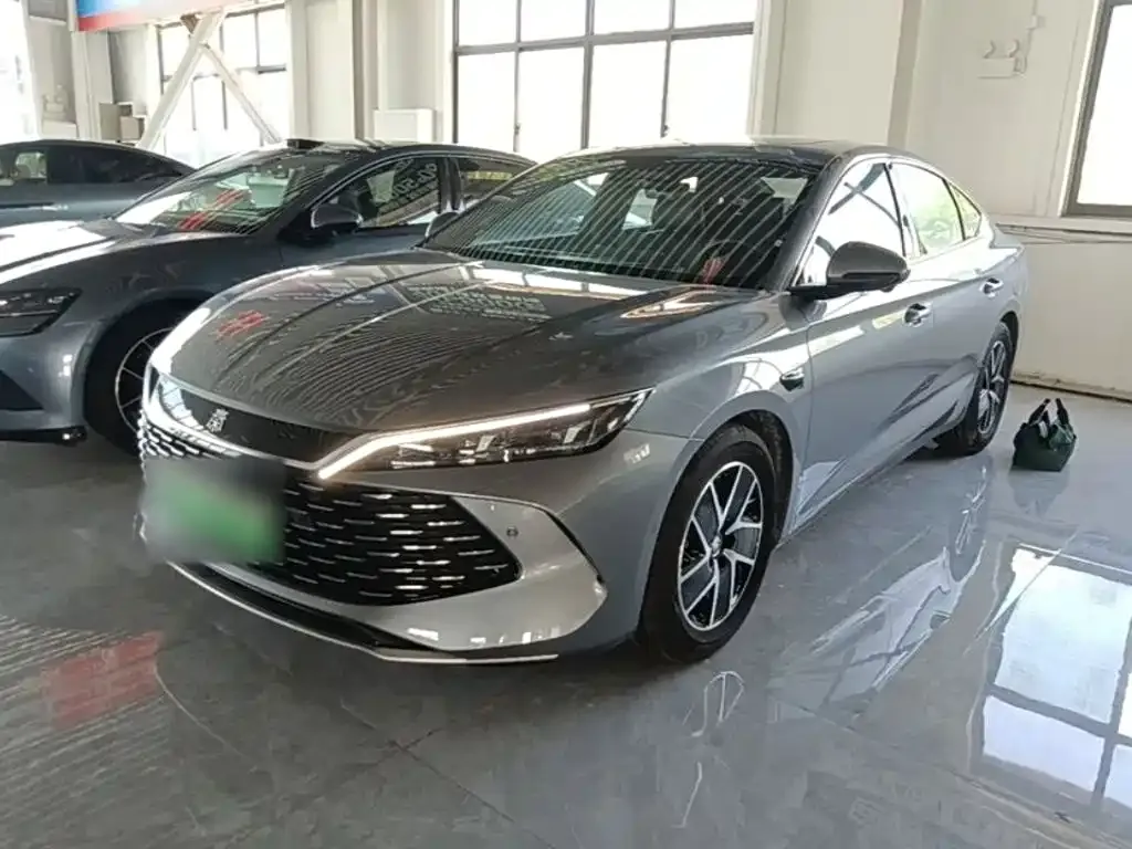 BYD Qin L — фото 1