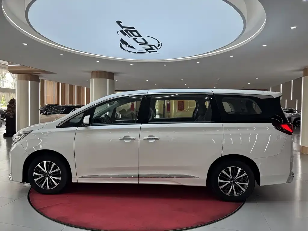 GAC Motor Trumpchi M8 — фото 3