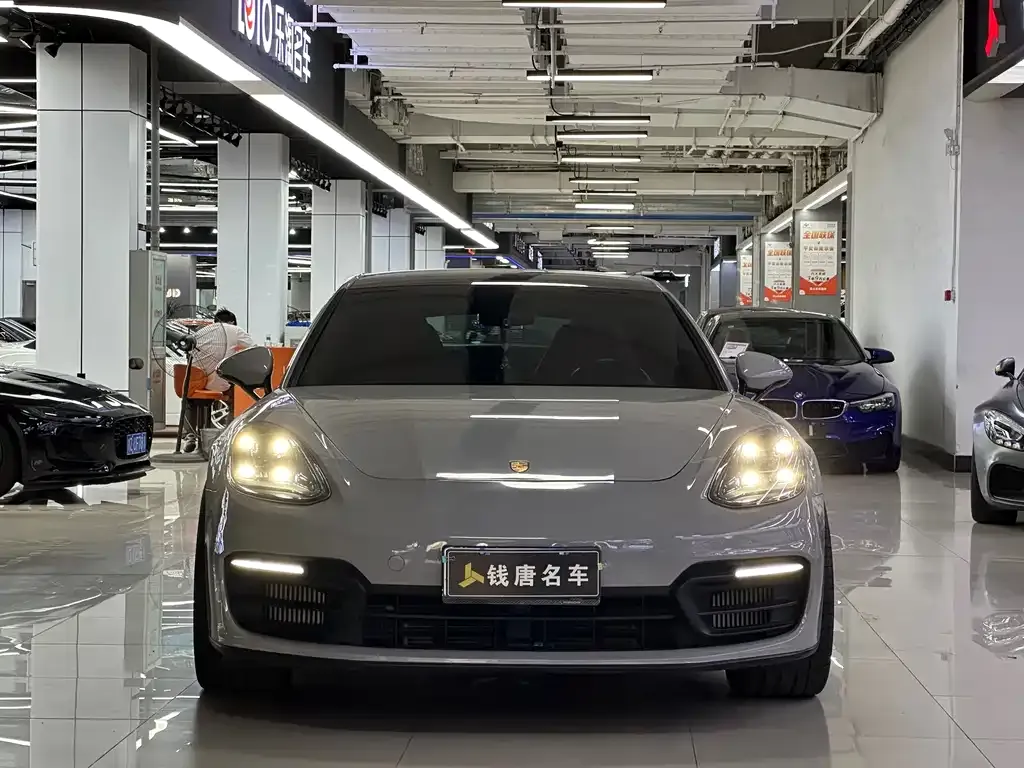 Porsche Panamera — фото 5