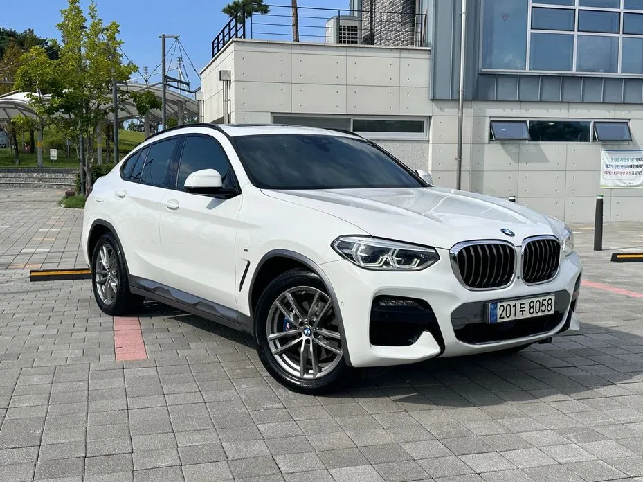 BMW X4 — фото 1