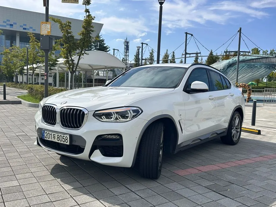 BMW X4 — фото 8