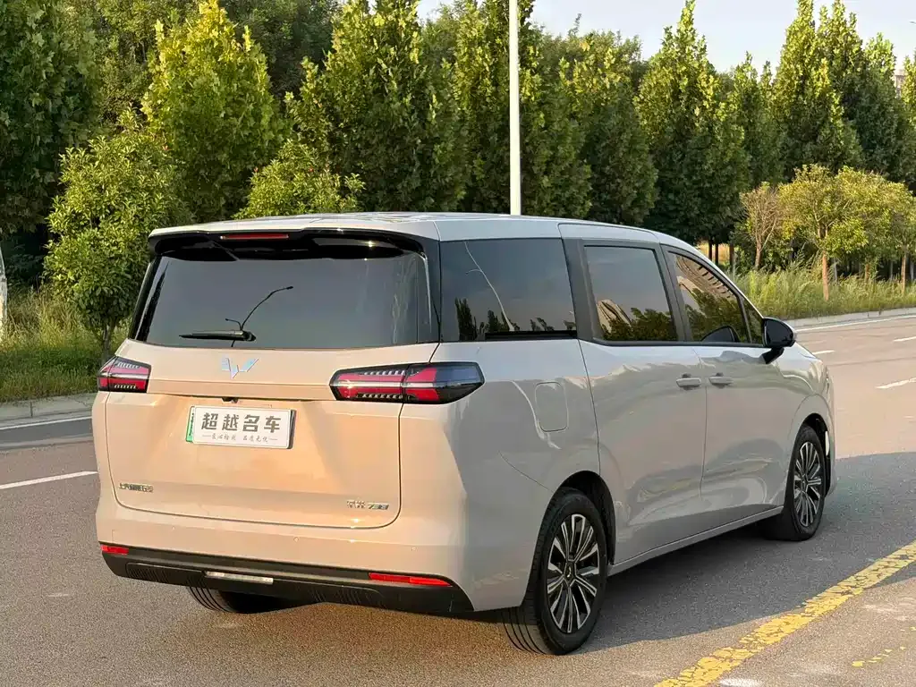 Wuling Xingguang 730 New Energy — фото 5