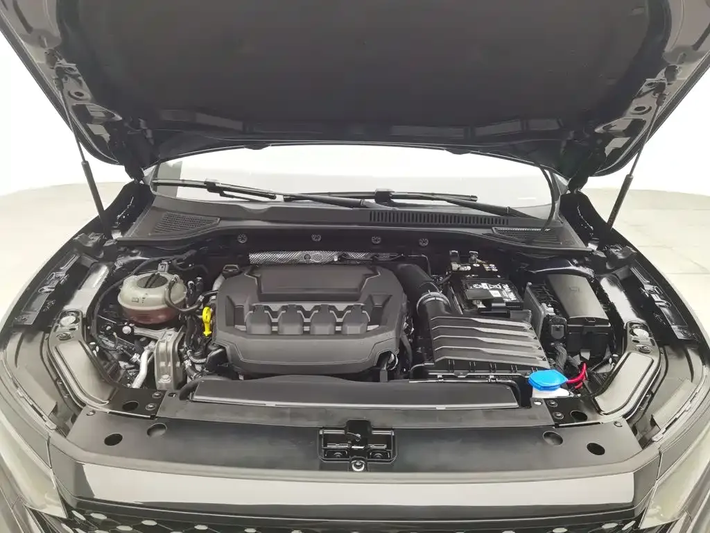 Volkswagen Passat — фото 6