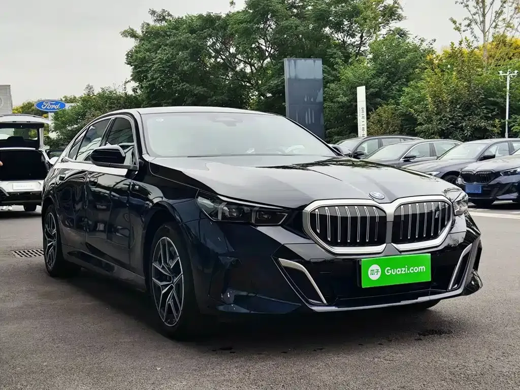 BMW i5 — фото 9