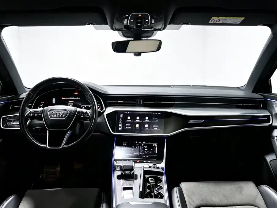 Audi A6L — фото 4