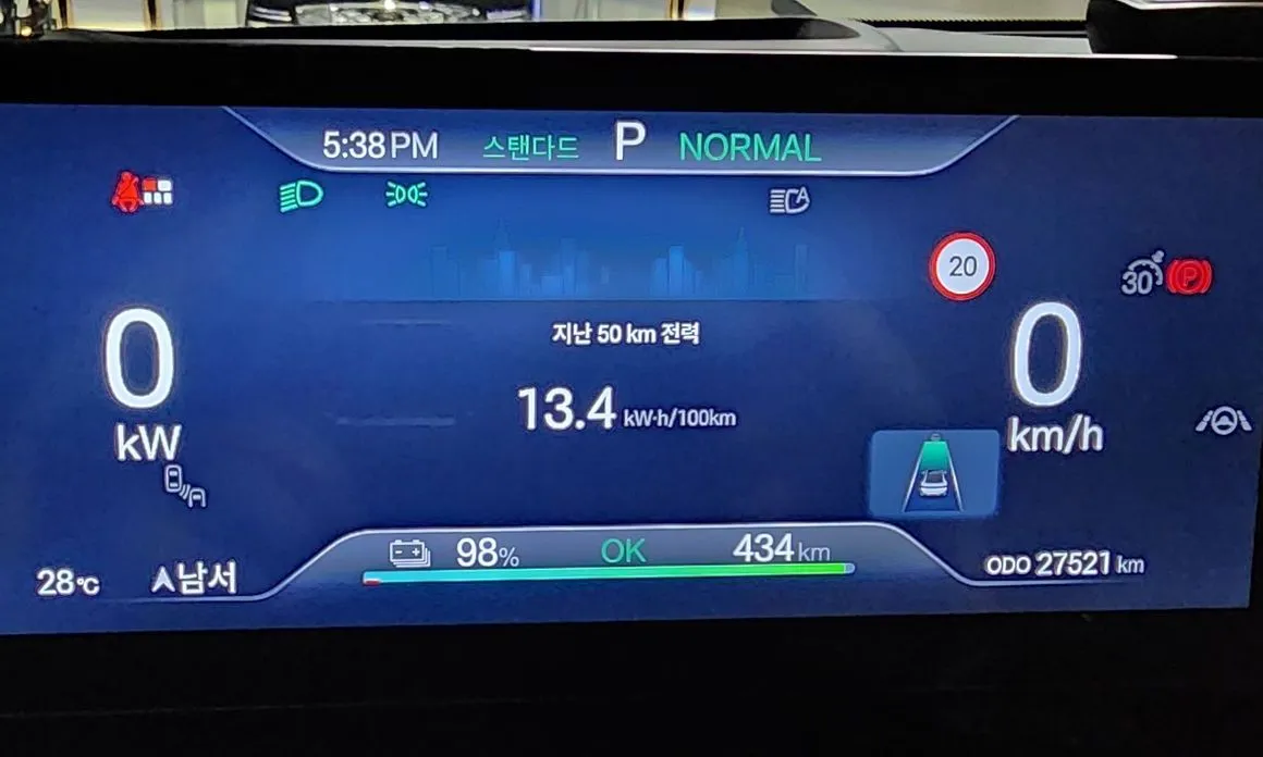 BYD Seal — фото 3
