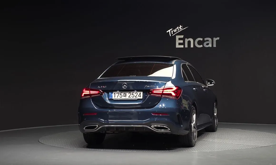 Mercedes-Benz A-Class — фото 9