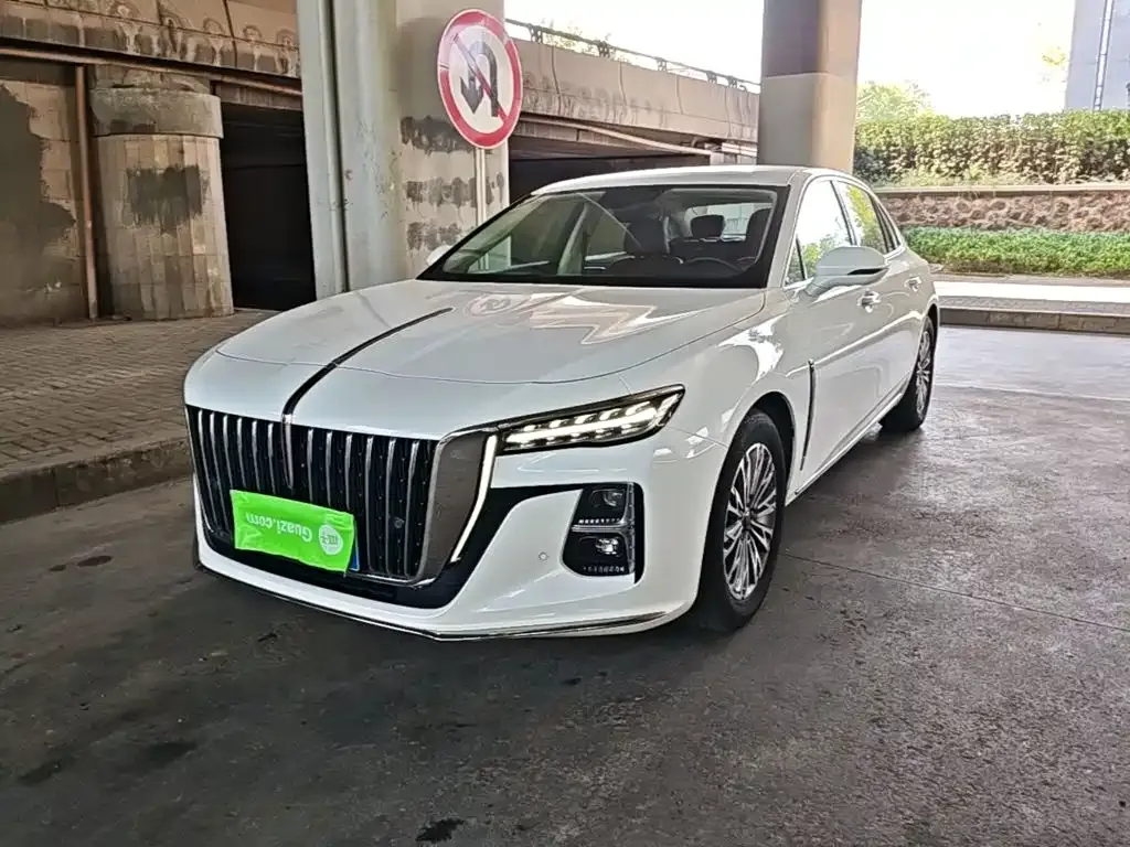 Hongqi H5 — фото 4