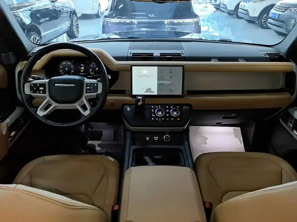Land Rover Defender — фото 9