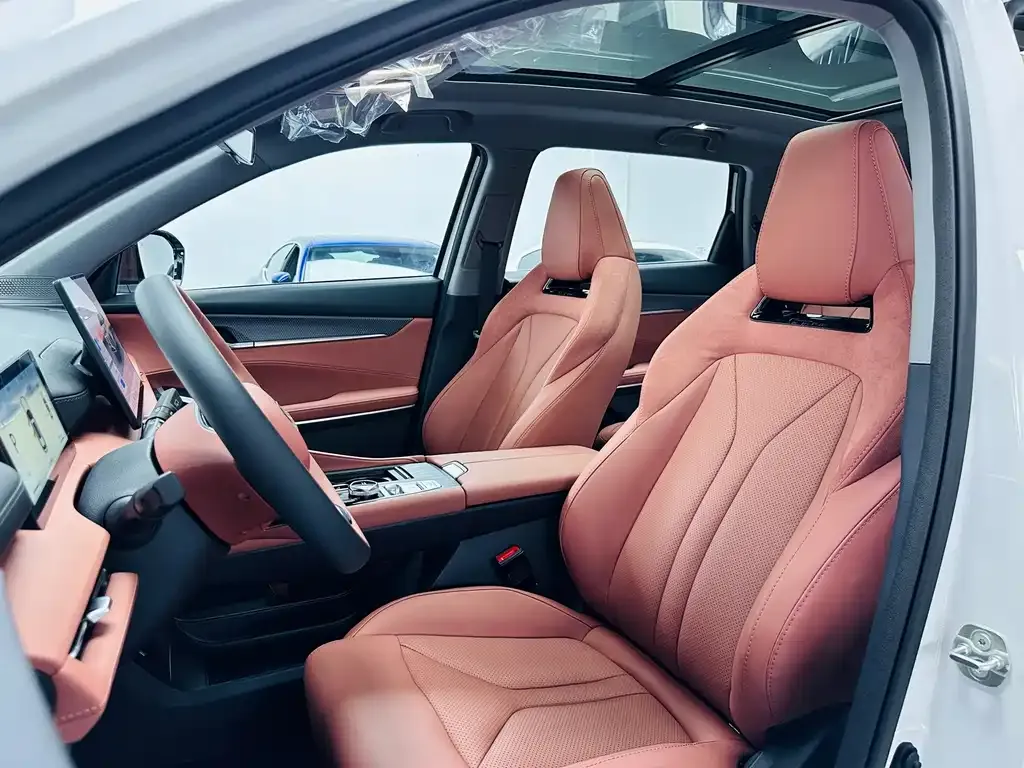 Changan CS75 PLUS — фото 2