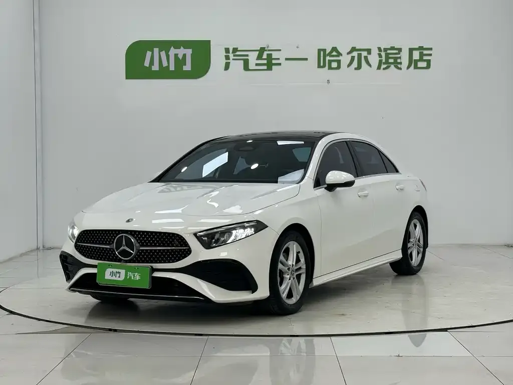 Mercedes-Benz A-Class — фото 1