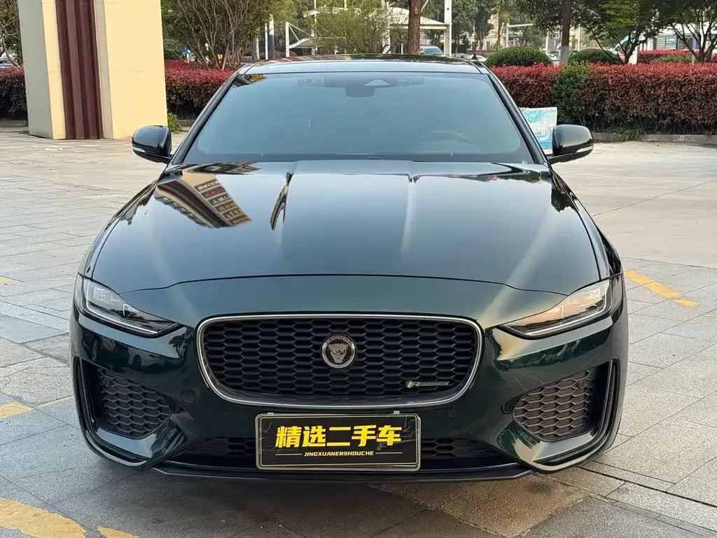 Jaguar XEL — фото 1