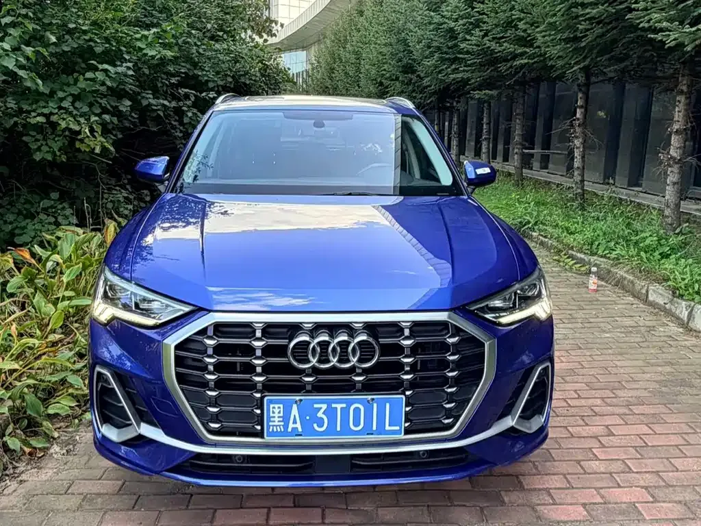 Audi Q3 — фото 7