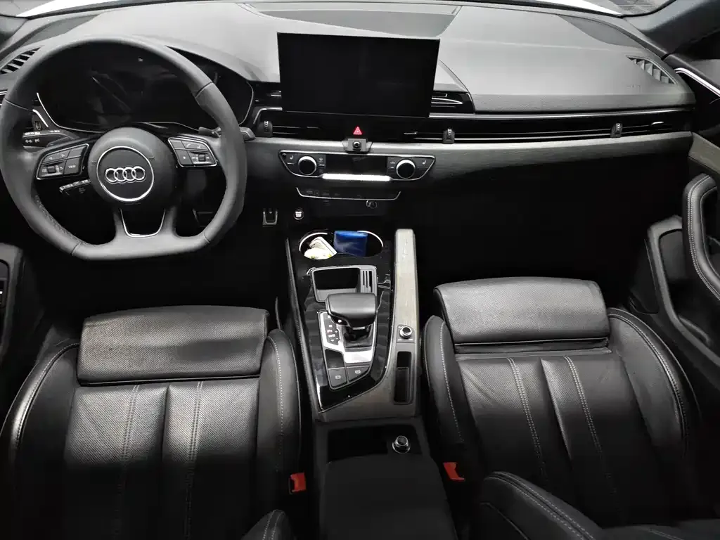 Audi A4L — фото 7