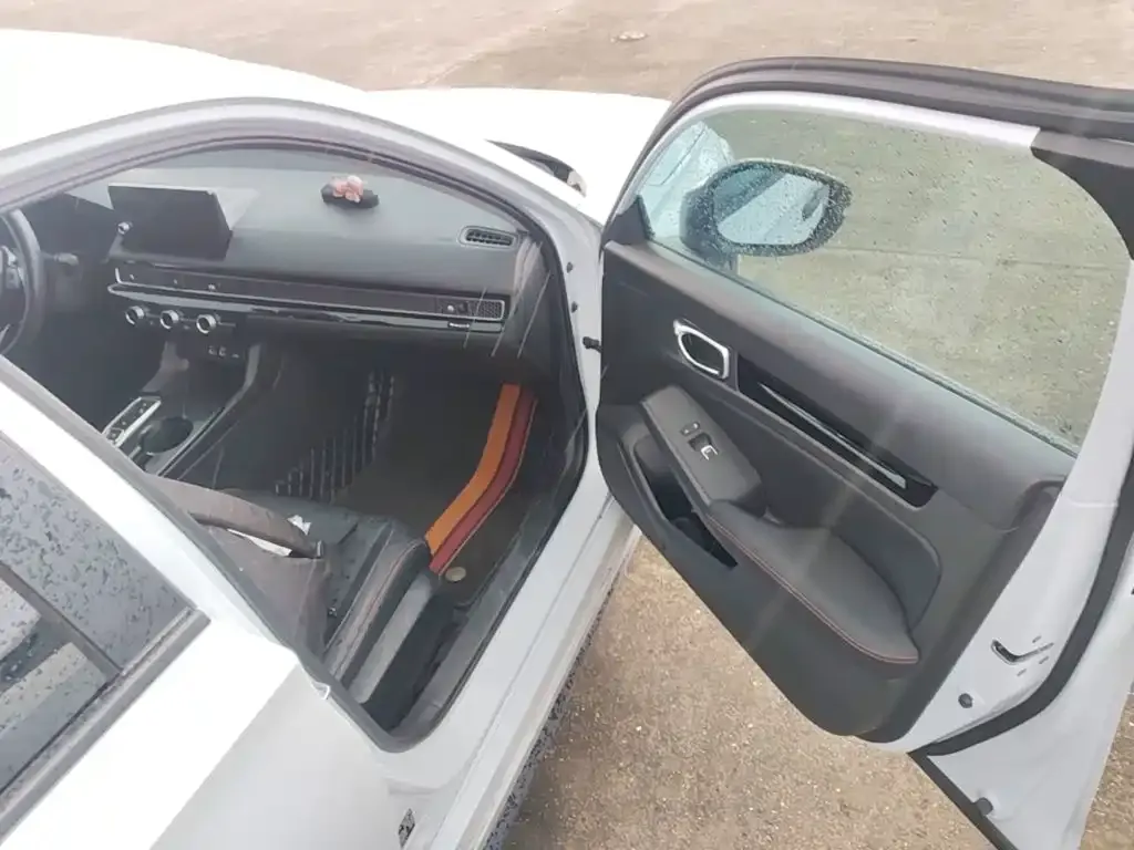 Honda Civic — фото 7