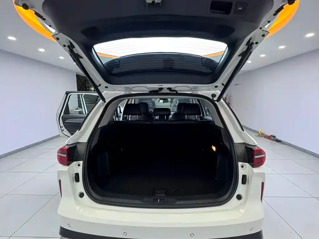 GAC Motor GS4 Plus — фото 7