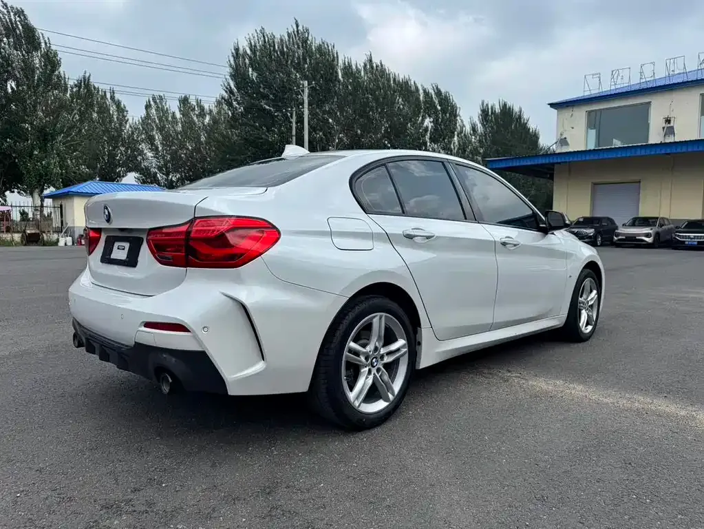 BMW 1 Series — фото 10