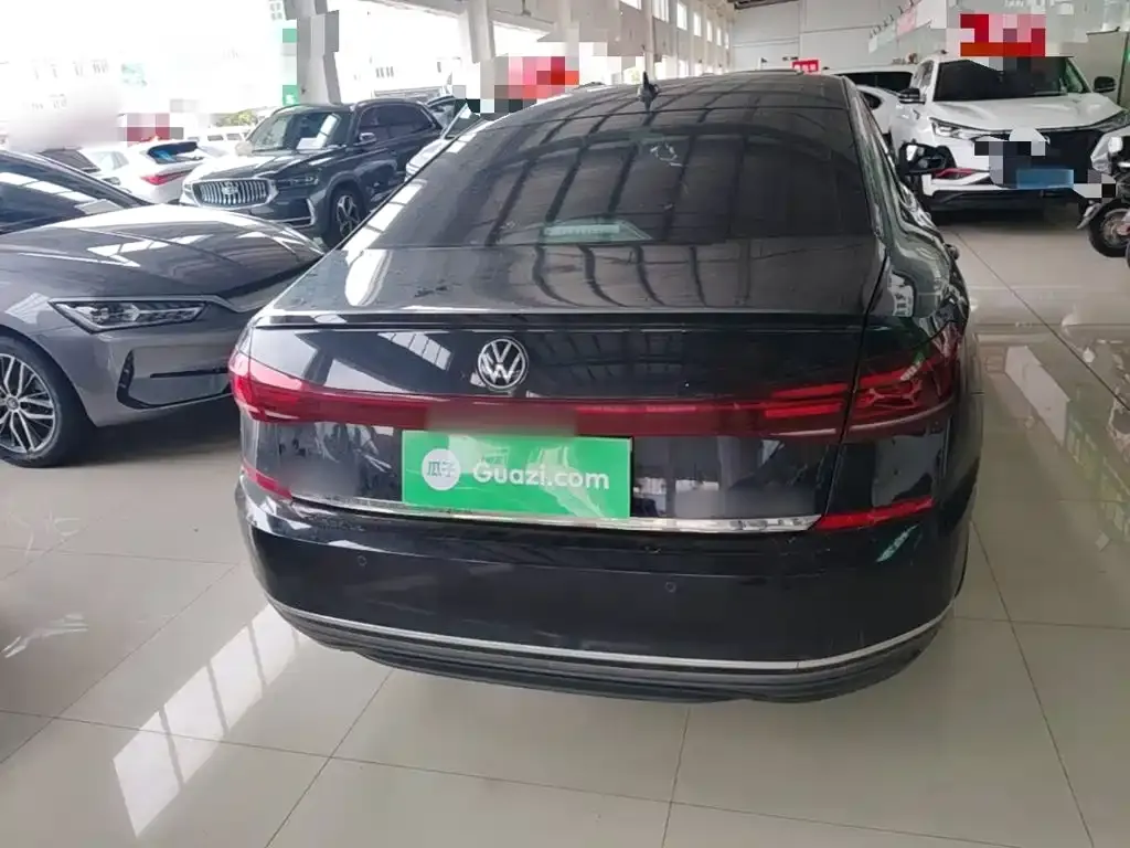 Volkswagen Passat — фото 5