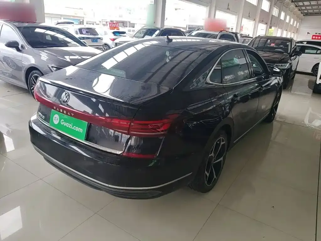 Volkswagen Passat — фото 4