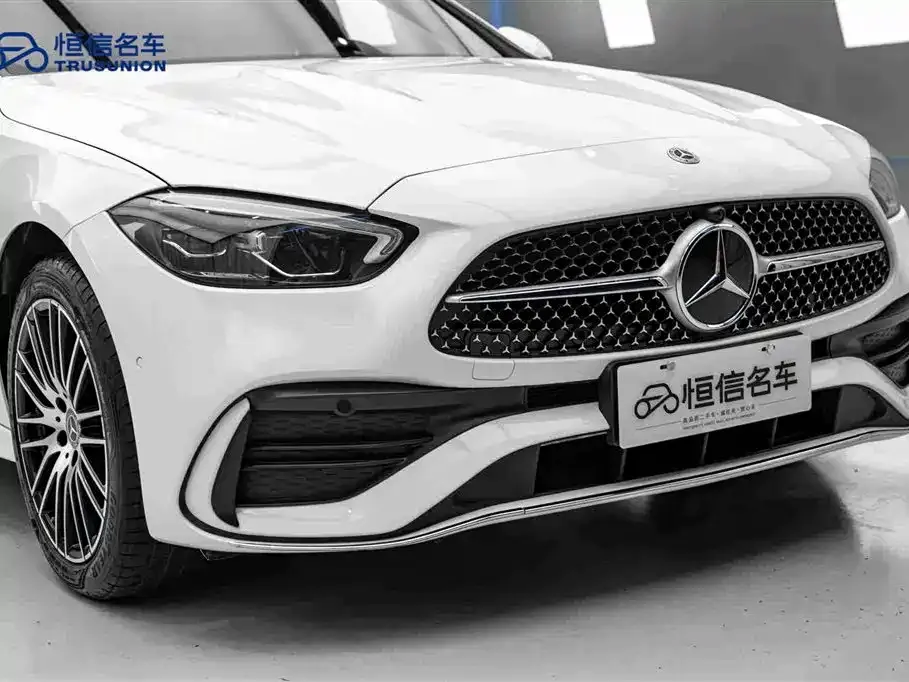 Mercedes-Benz C-Class — фото 10