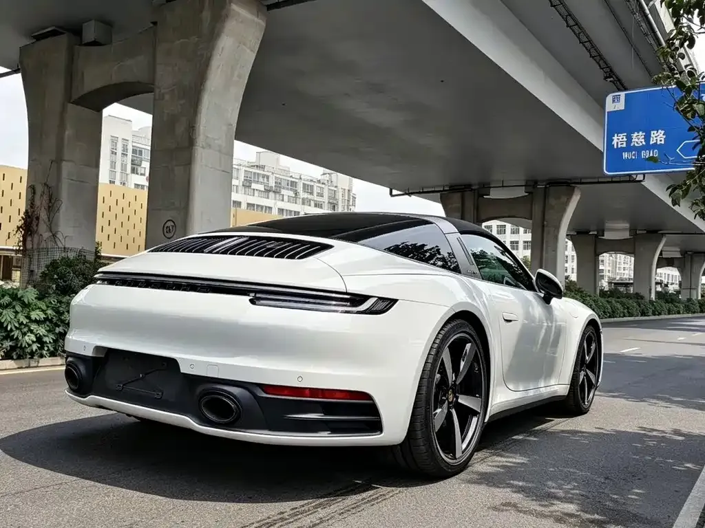 Porsche 911 — фото 5
