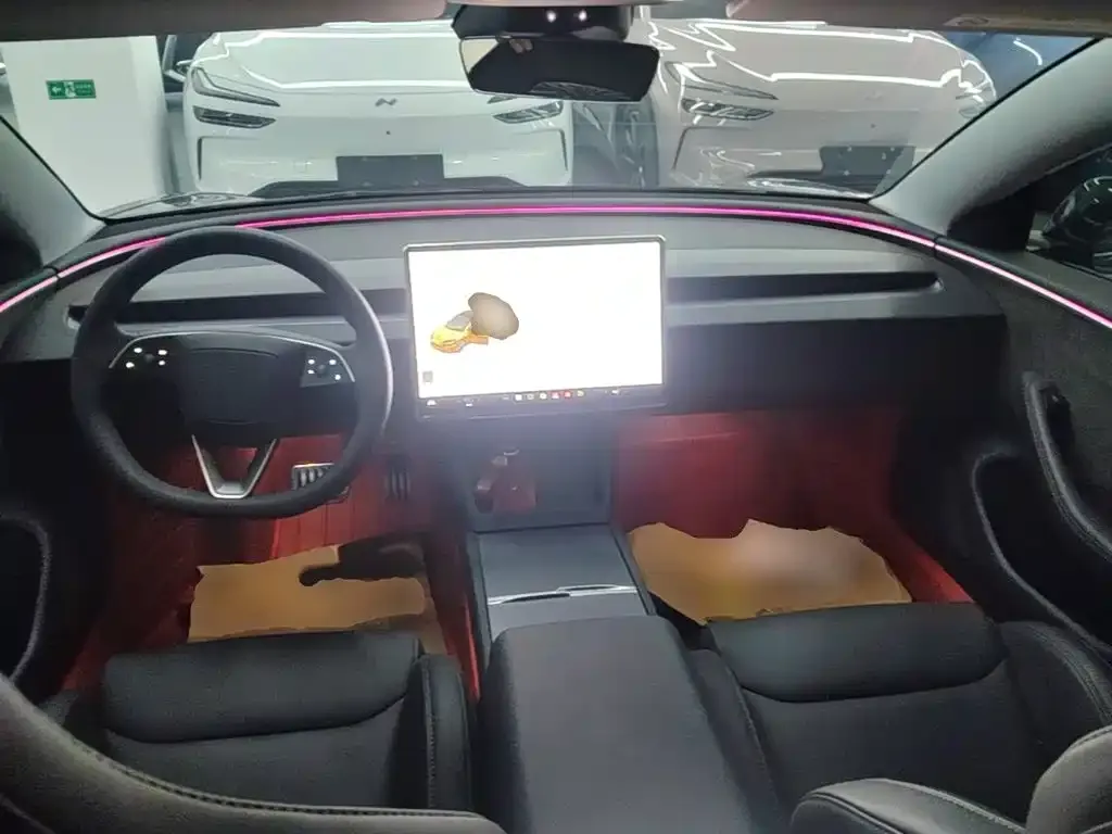 Tesla Model 3 — фото 2