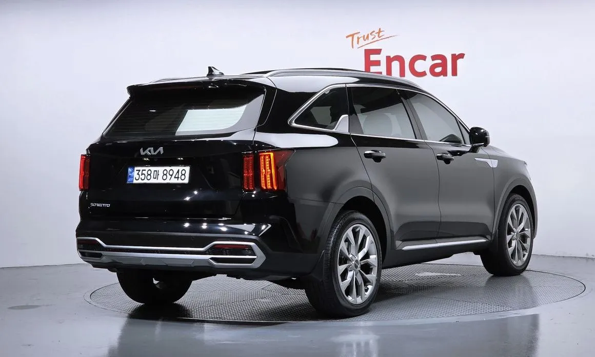 Kia Sorento — фото 4