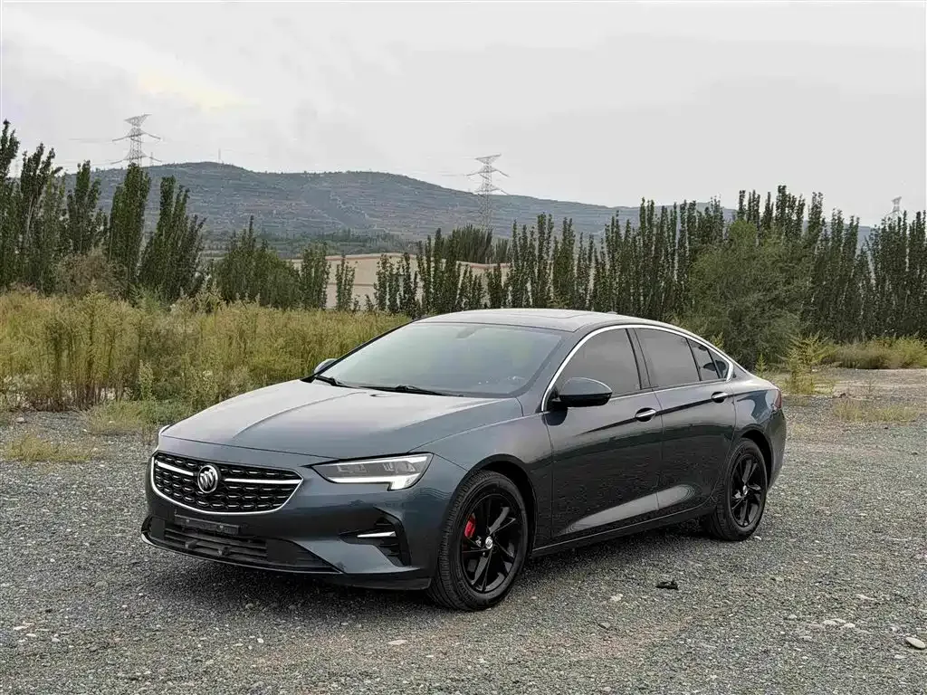 Buick Regal — фото 1