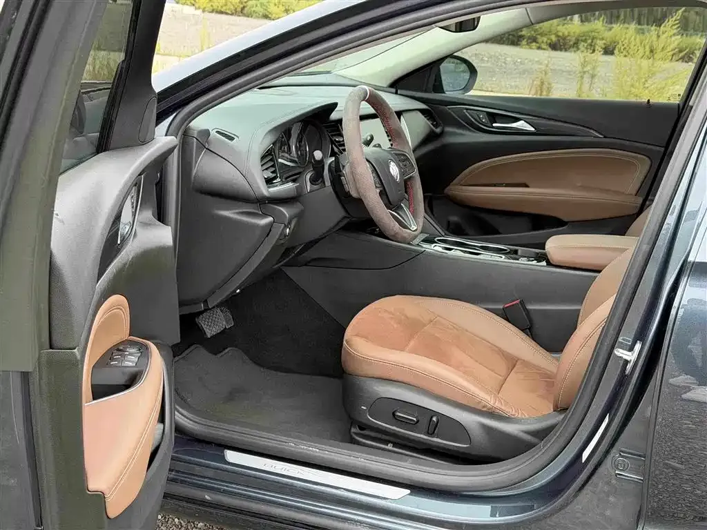 Buick Regal — фото 4