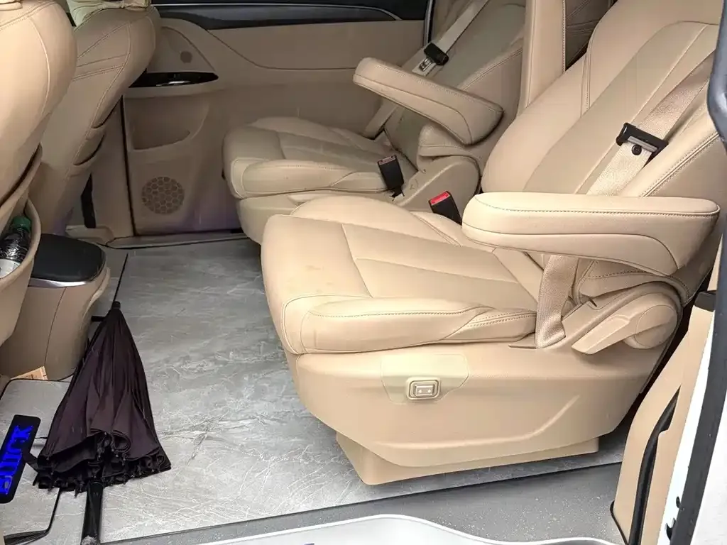 Buick GL8 Hybrid — фото 8