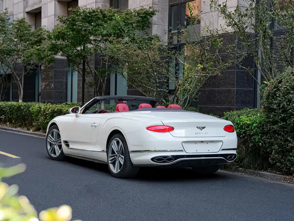Bentley Continental — фото 7