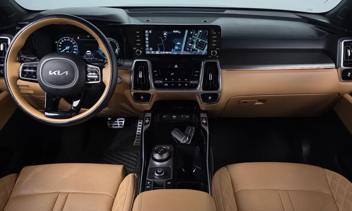 Kia Sorento — фото 10