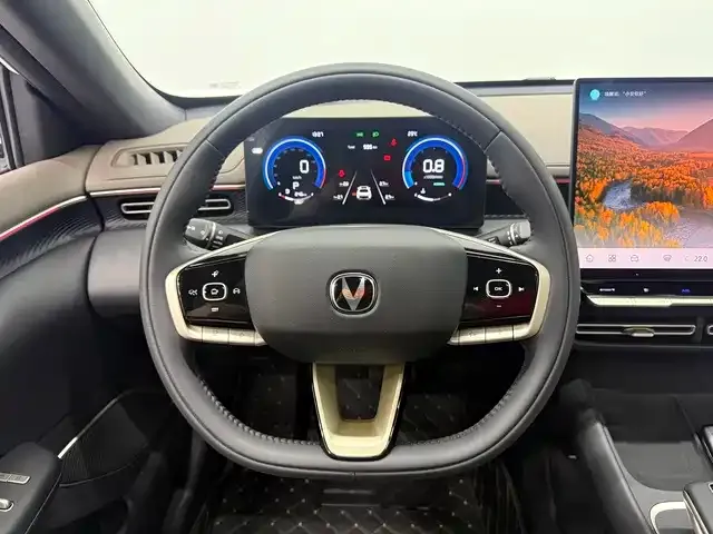 Changan Eado — фото 10