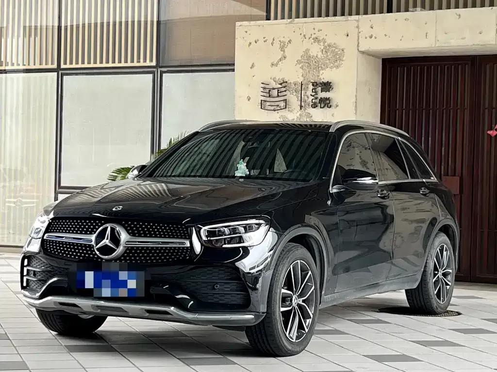 Mercedes-Benz GLC — фото 1