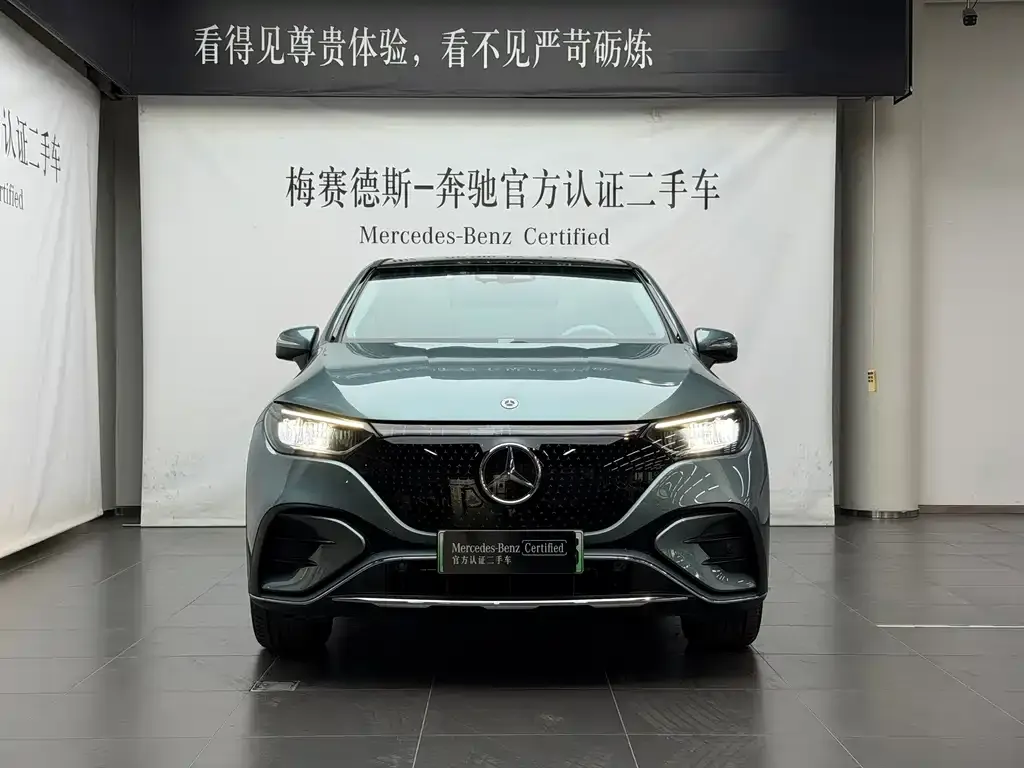 Mercedes-Benz EQE SUV — фото 4