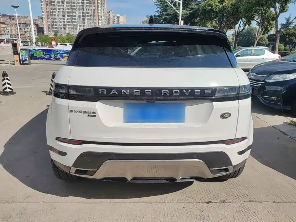 Land Rover Evoque — фото 9