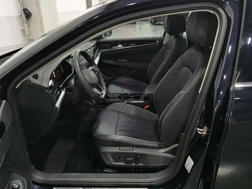 Volkswagen Passat — фото 4