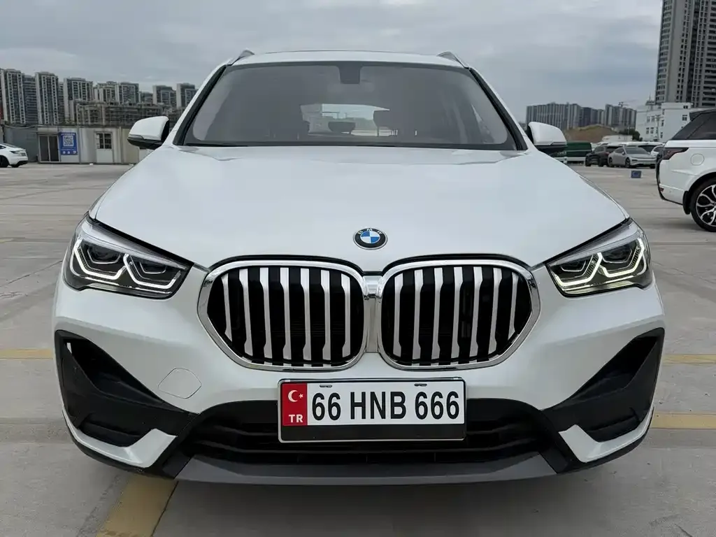 BMW X1 — фото 2